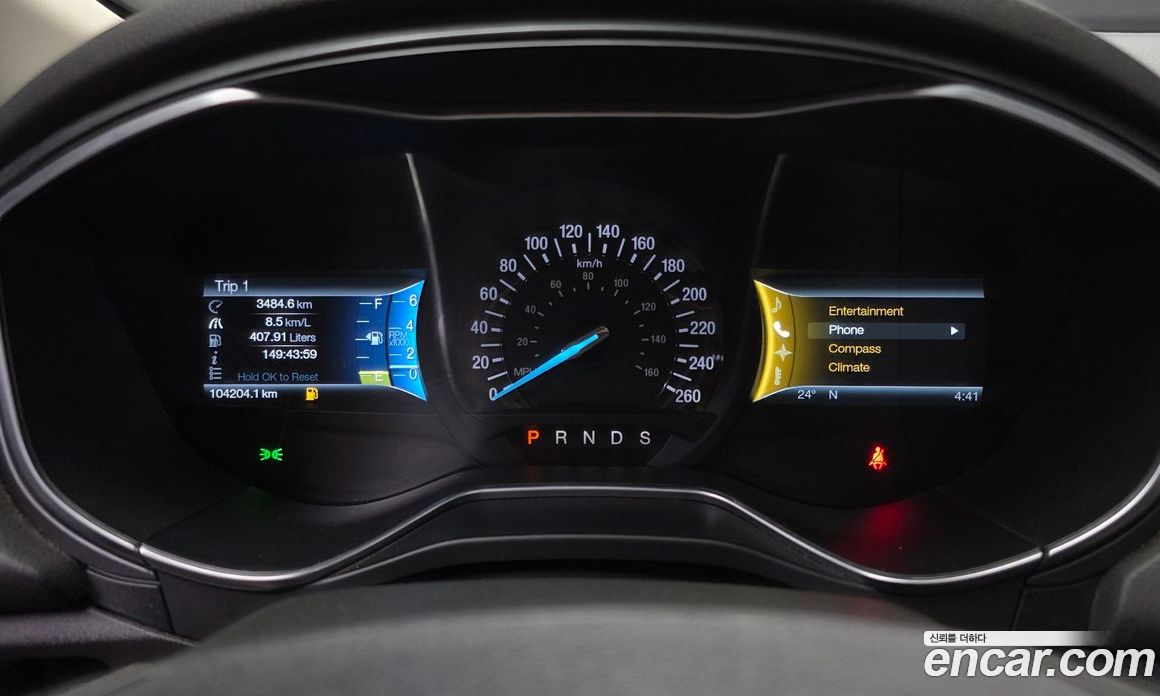 Ford Fusion фото 8