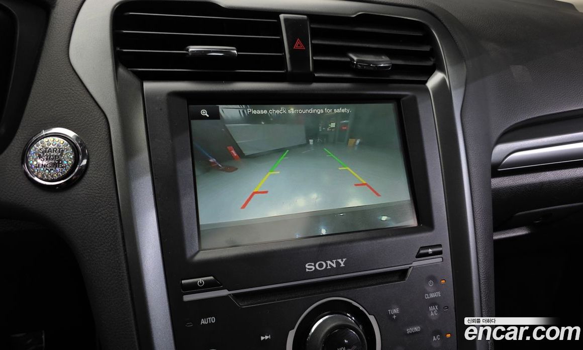 Ford Fusion фото 14