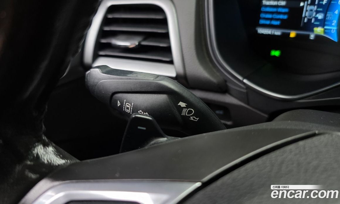 Ford Fusion фото 17