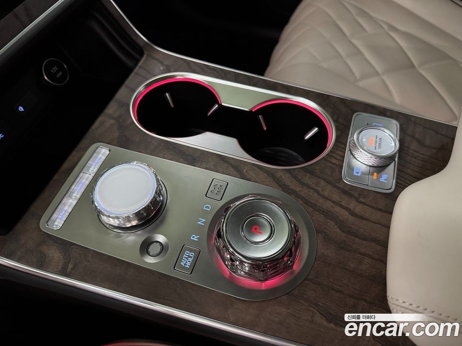 Genesis GV80 фото 15