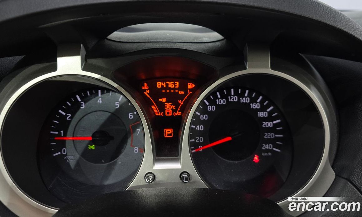 Nissan Juke фото 8