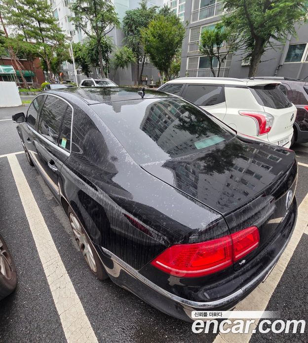 Volkswagen Phaeton фото 2