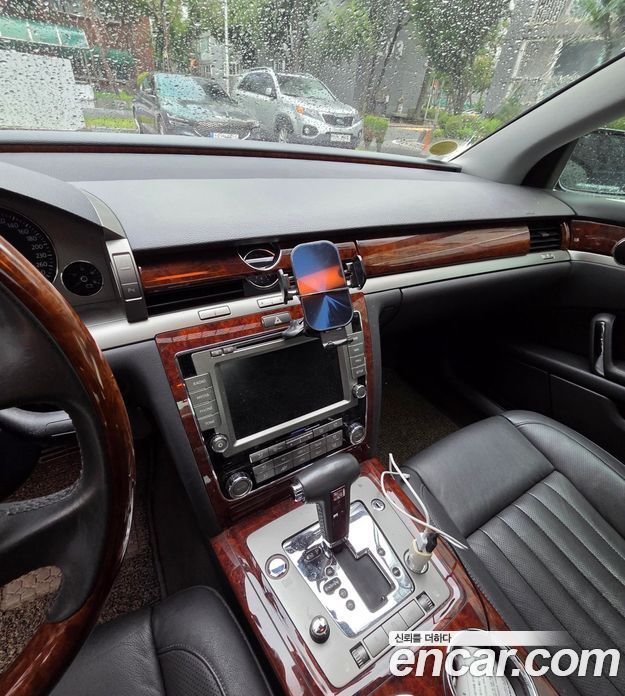 Volkswagen Phaeton фото 4