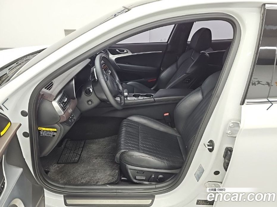 Genesis G70 фото 11