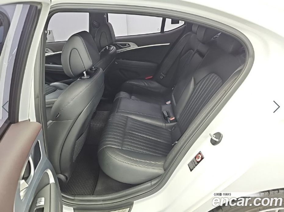 Genesis G70 фото 12
