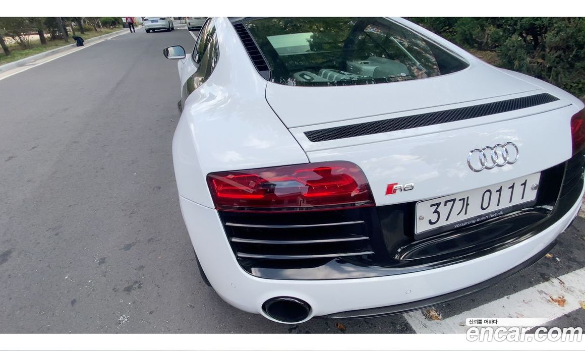 Audi R8 фото 4