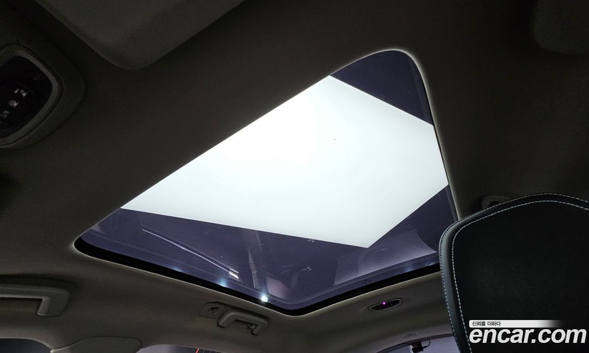 Volvo V40 фото 19