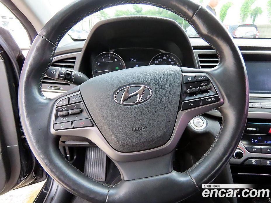 Hyundai Avante (AD) 6th Gen фото 8