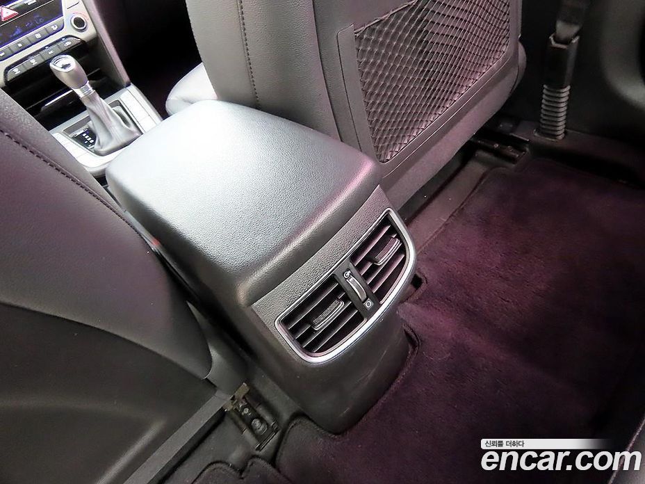 Hyundai Avante (AD) 6th Gen фото 17