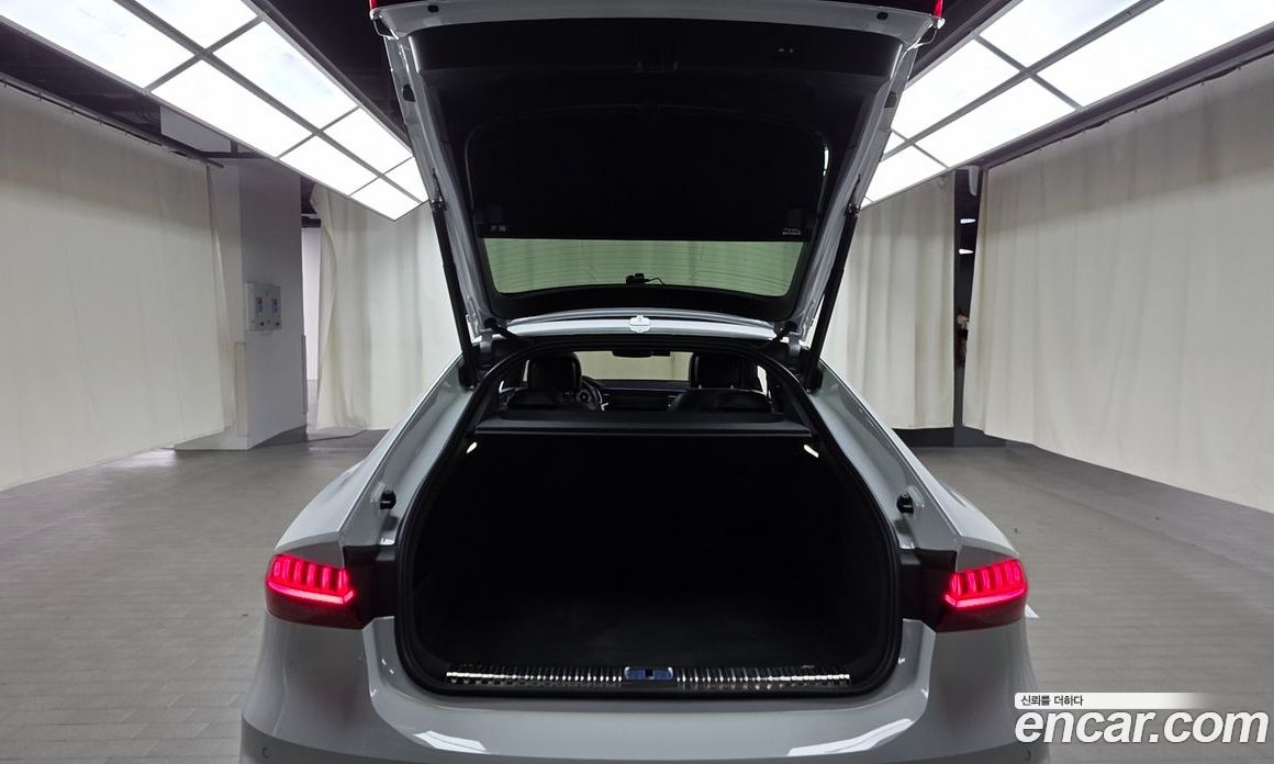 Audi A7 (4K) фото 15
