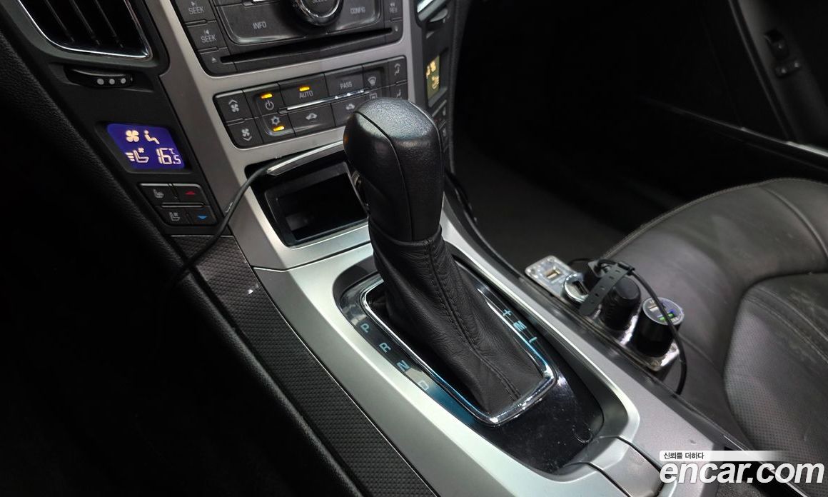 Cadillac CTS 2nd Gen фото 9