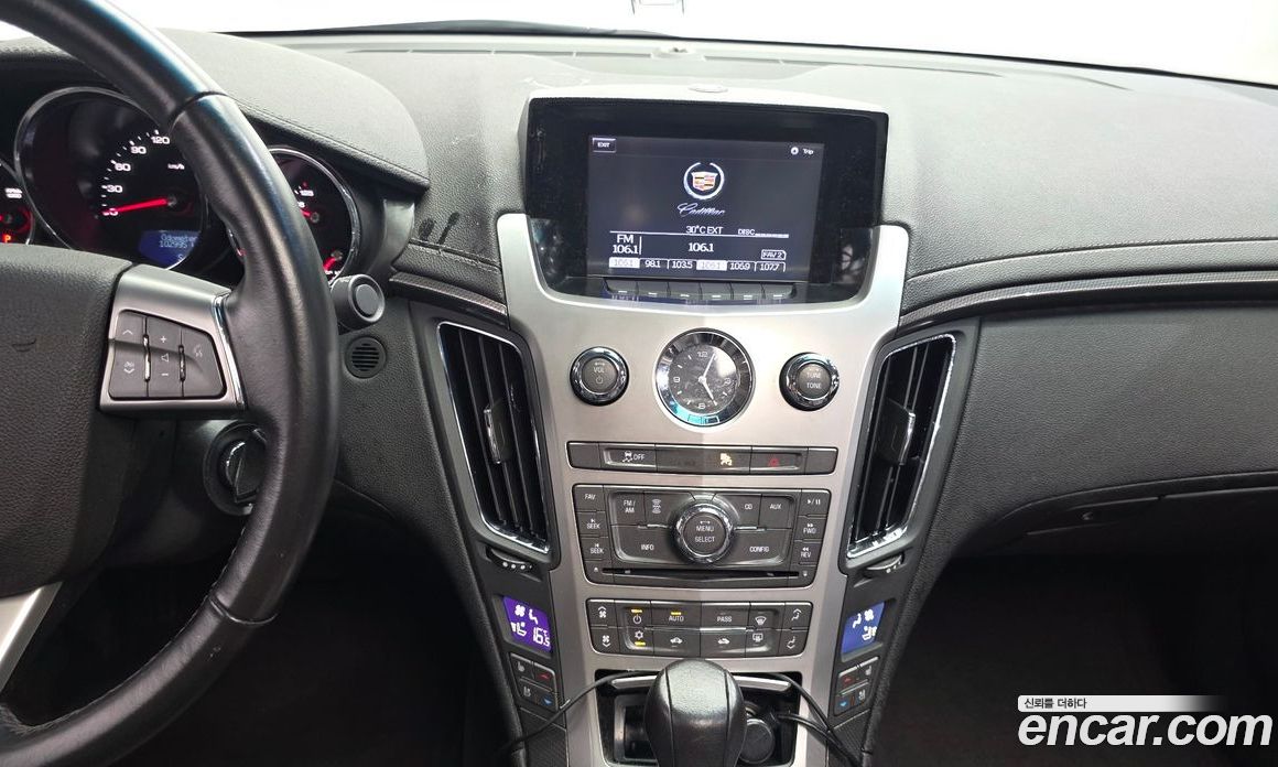 Cadillac CTS 2nd Gen фото 14