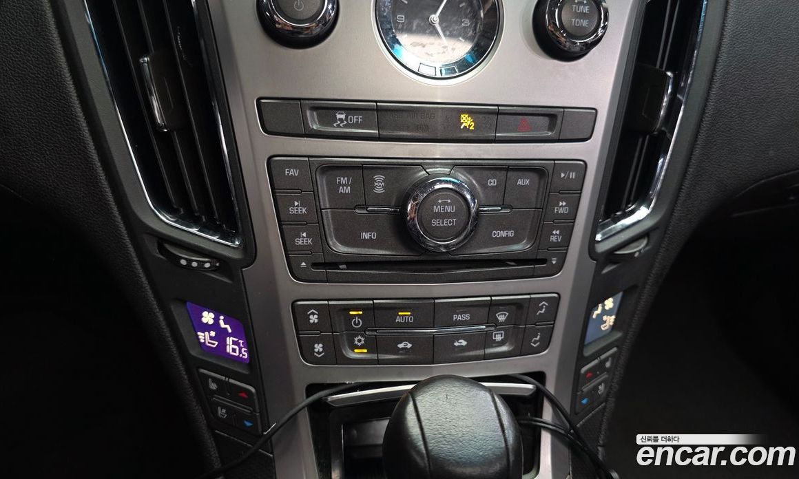Cadillac CTS 2nd Gen фото 20