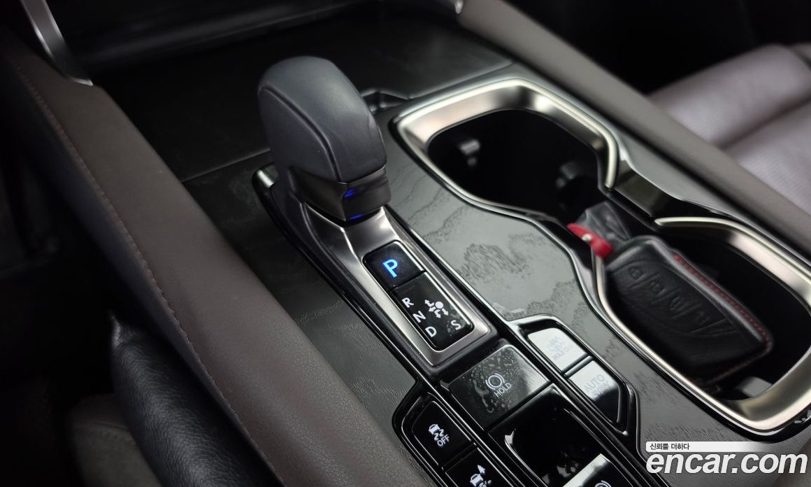 Lexus RX450h+ 5th Gen фото 9