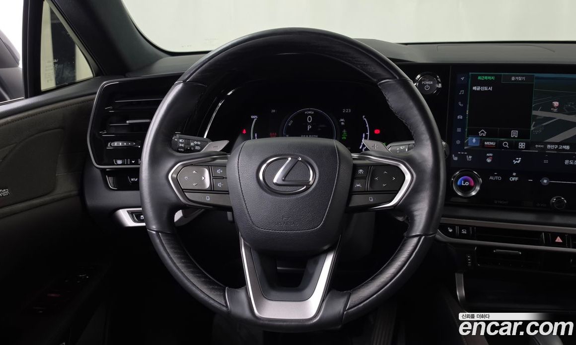 Lexus RX450h+ 5th Gen фото 13