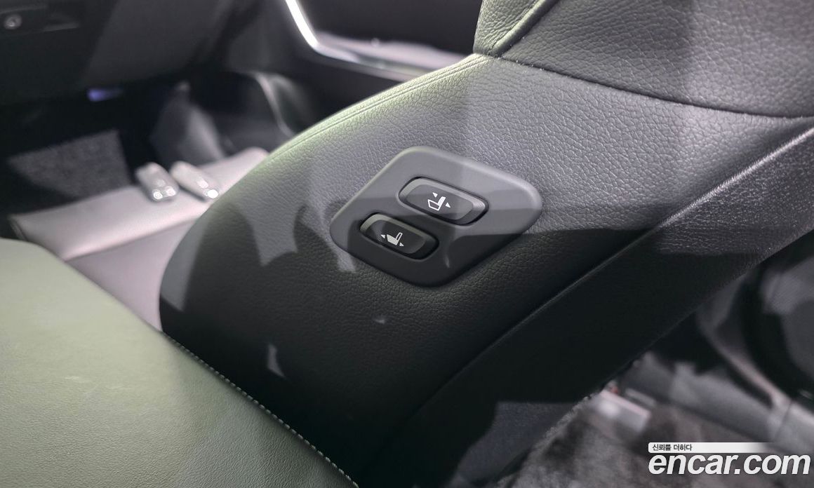 Kia Stinger фото 28