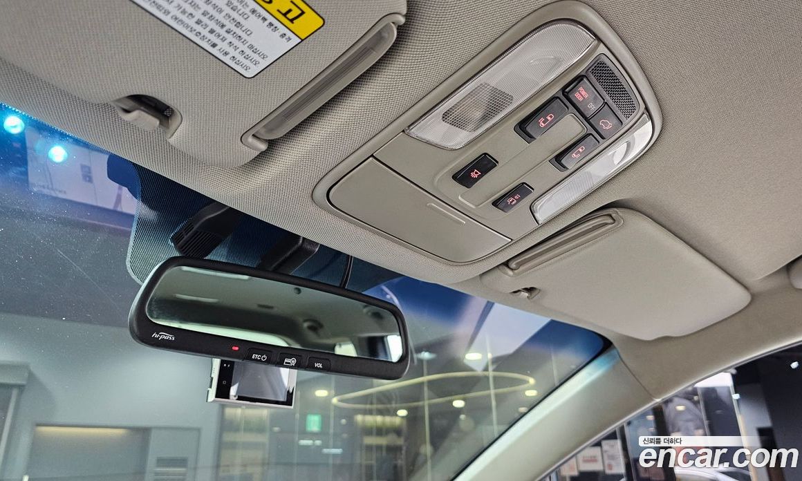 Kia Carnival 3rd Gen фото 28