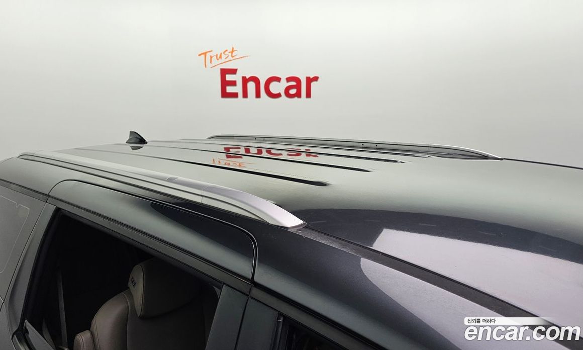 Kia Carnival 3rd Gen фото 35