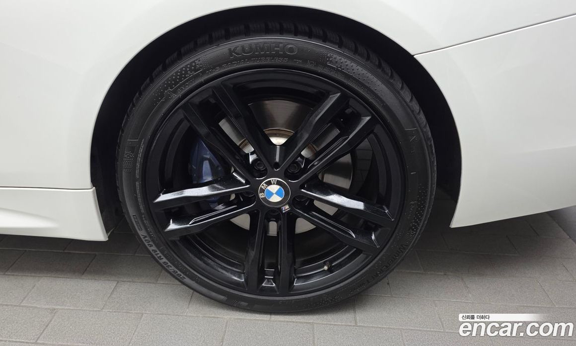 BMW 4-Series (F32) фото 21