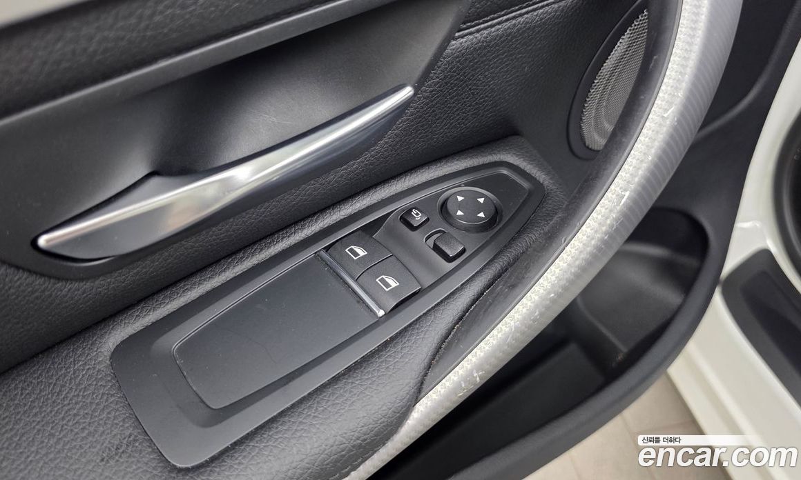BMW 4-Series (F32) фото 29
