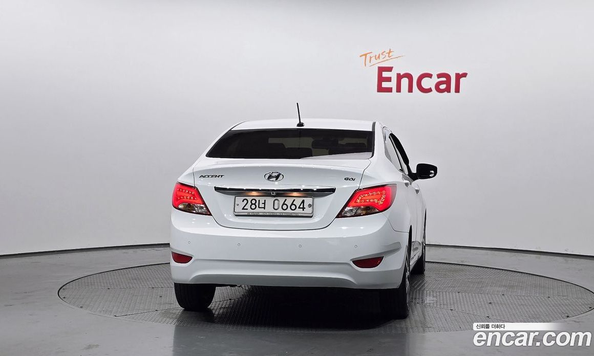 Hyundai Accent (New Type) фото 3
