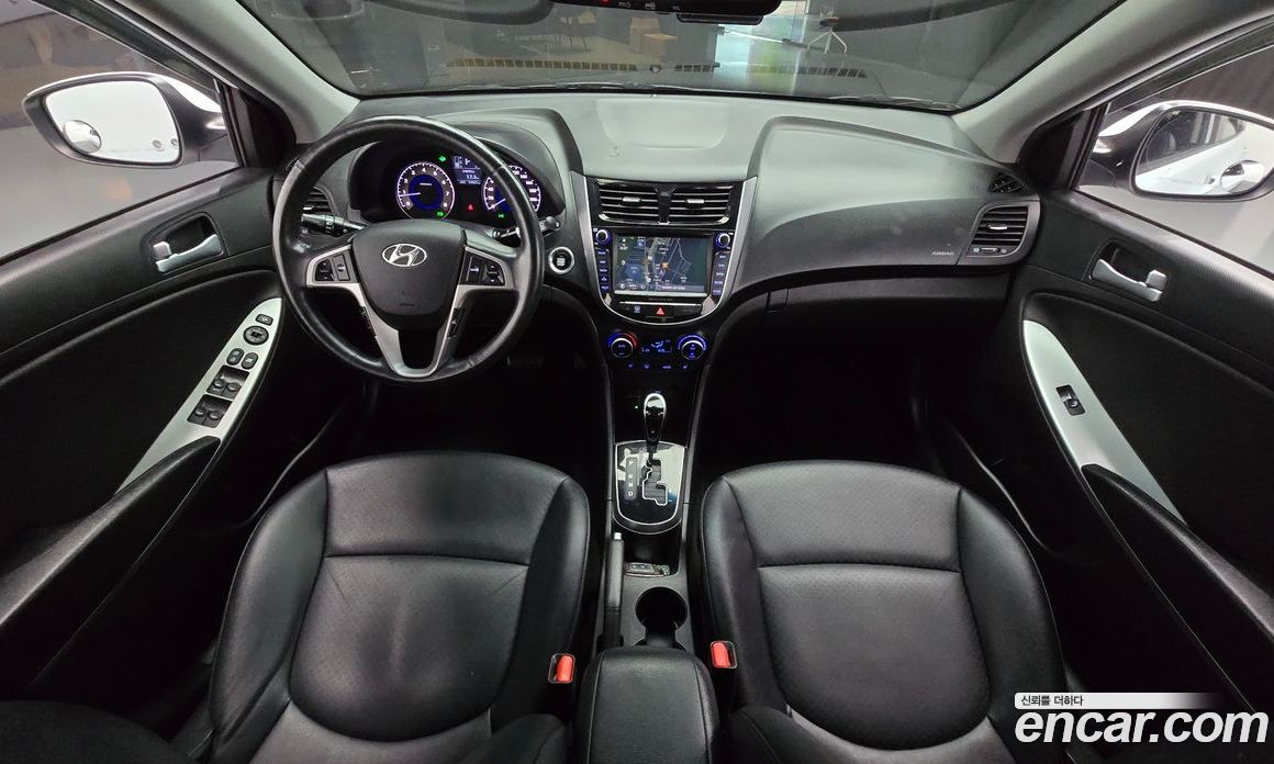 Hyundai Accent (New Type) фото 6