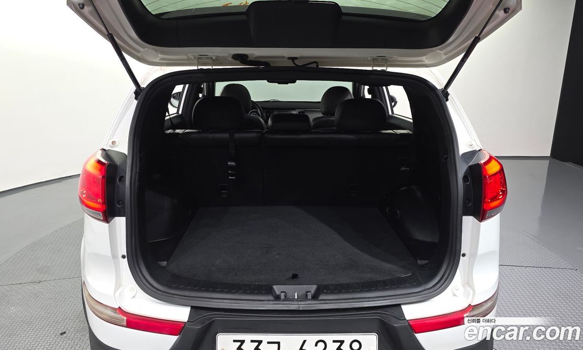 Kia Sportage 3rd Gen Restyling фото 20