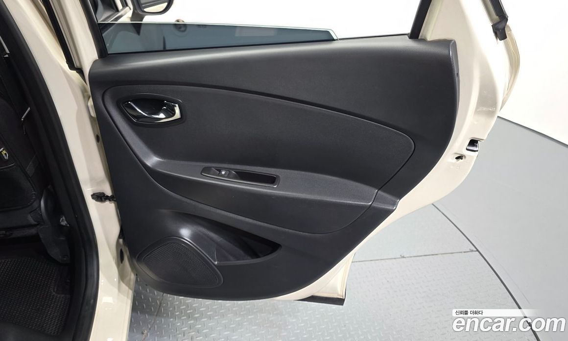 Renault Korea (Samsung) QM3 фото 25