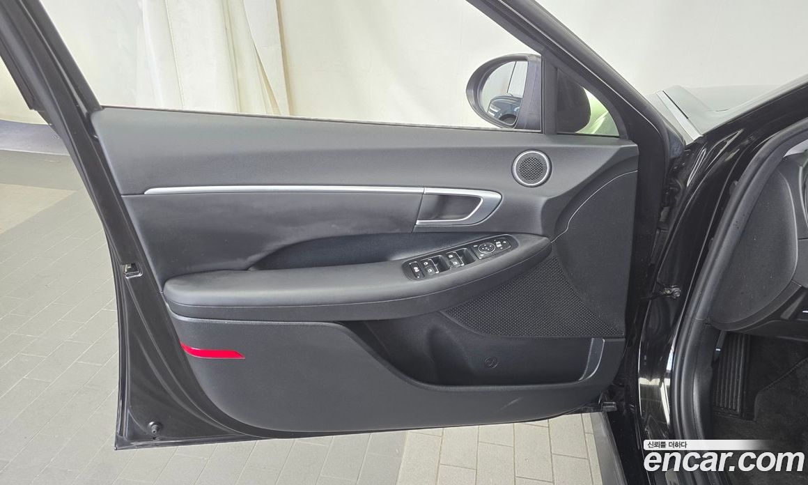Hyundai Sonata Hybrid (DN8) фото 24