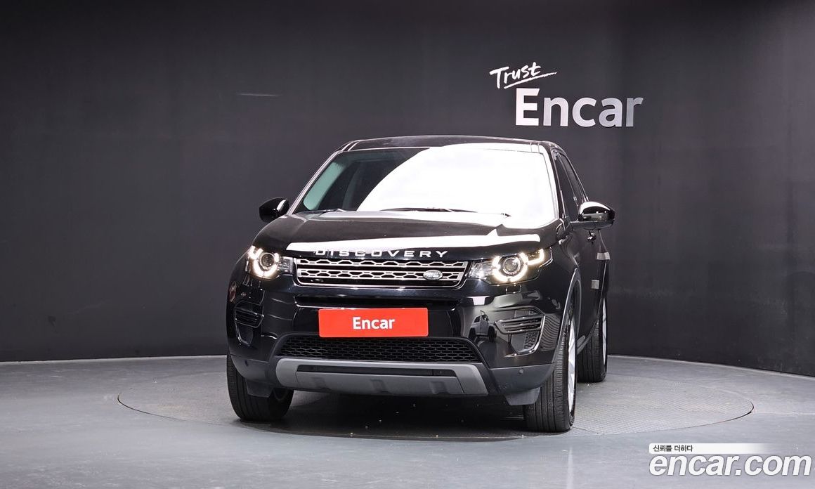 Land Rover Discovery Sport 1st Gen фото 3