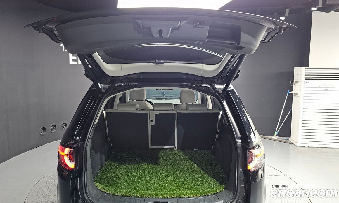 Land Rover Discovery Sport 1st Gen фото 20