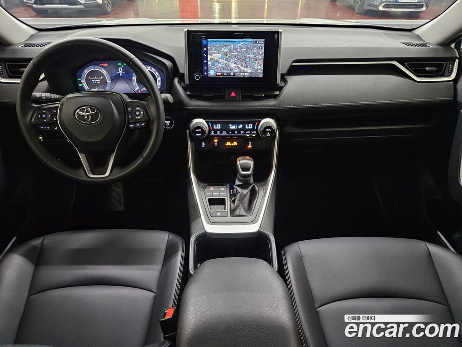 Toyota RAV4 5th Gen фото 11