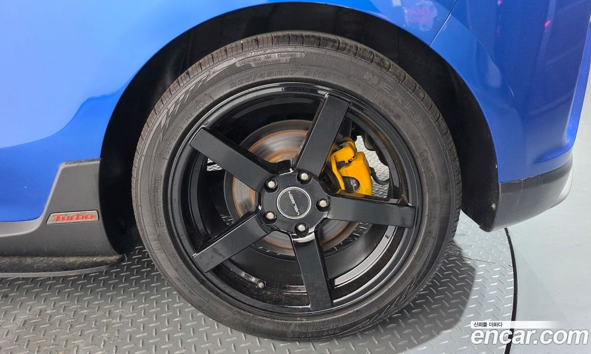 Hyundai Veloster (JS) фото 21