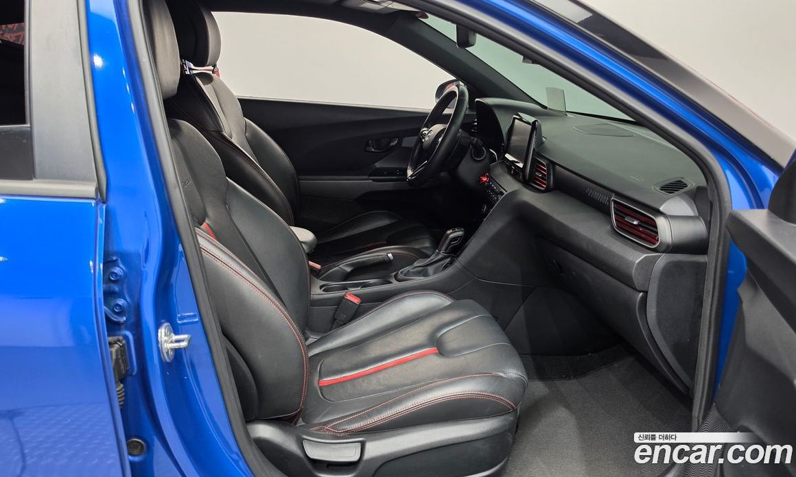 Hyundai Veloster (JS) фото 26