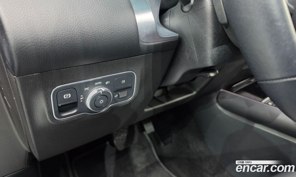 Mercedes-Benz GLB-Class X247 фото 28