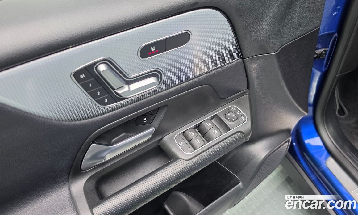Mercedes-Benz GLB-Class X247 фото 29