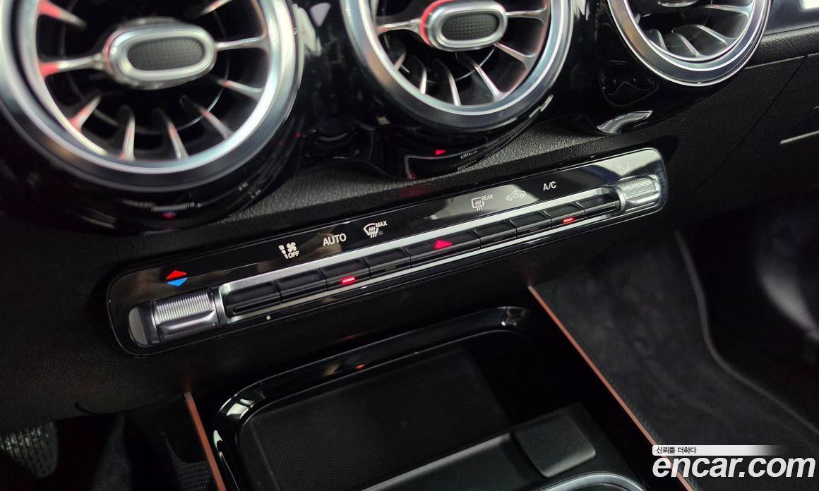 Mercedes-Benz GLB-Class X247 фото 30