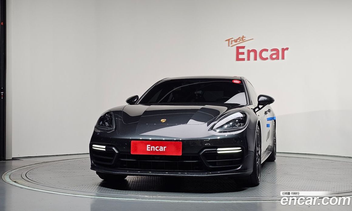 Porsche Panamera (971) фото 3
