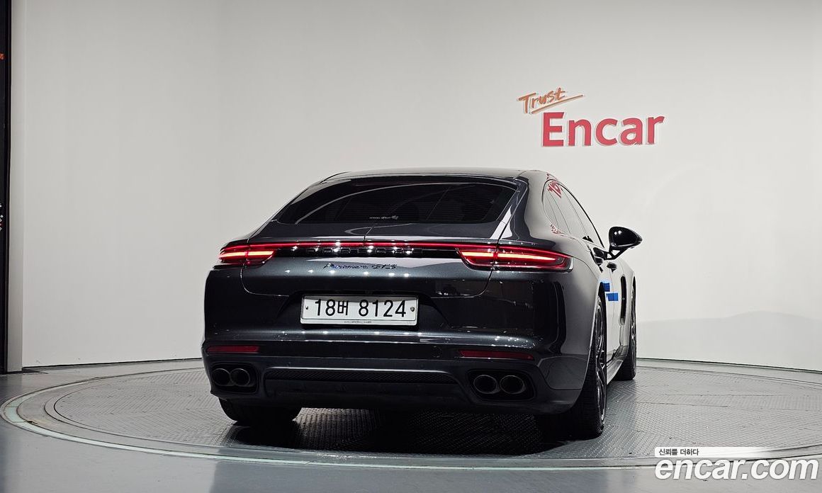 Porsche Panamera (971) фото 4