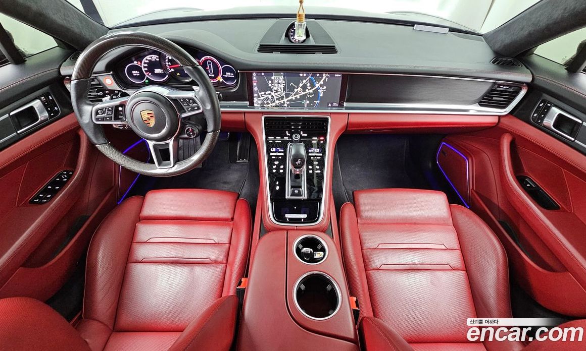 Porsche Panamera (971) фото 7