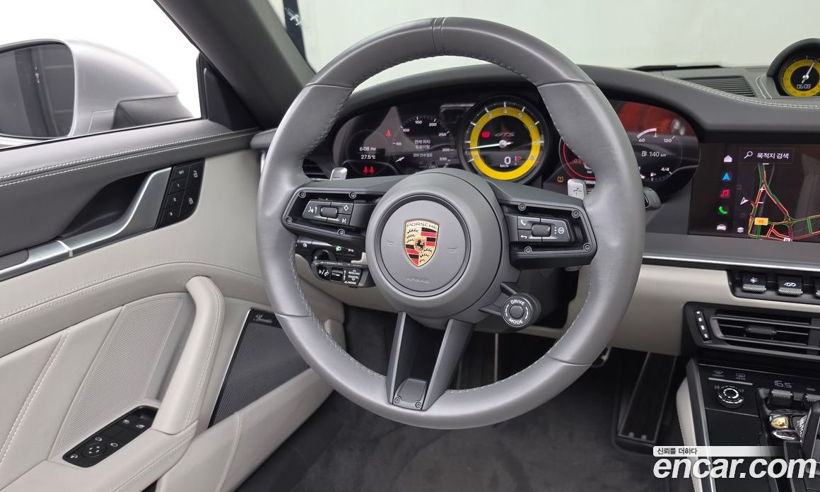 Porsche 911 (992) фото 13