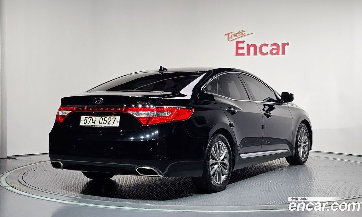 Hyundai Grandeur (HG) фото 2