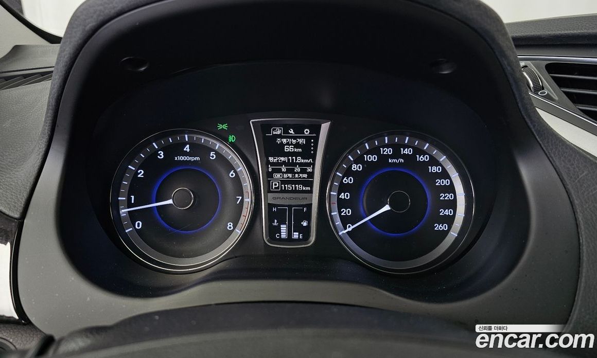 Hyundai Grandeur (HG) фото 8