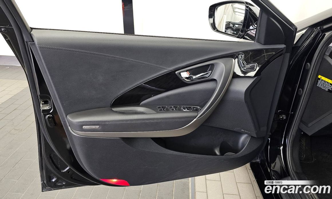 Hyundai Grandeur (HG) фото 27