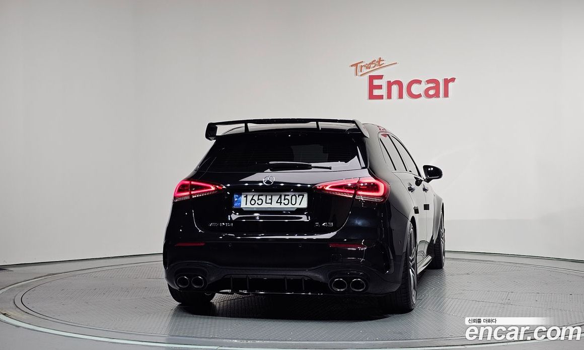 Mercedes-Benz A-Class W177 фото 4