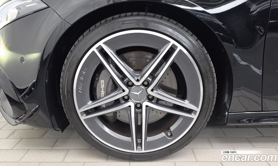 Mercedes-Benz A-Class W177 фото 5