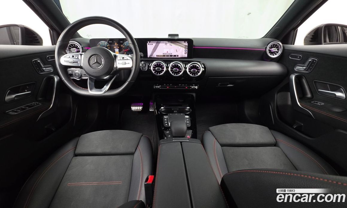 Mercedes-Benz A-Class W177 фото 7