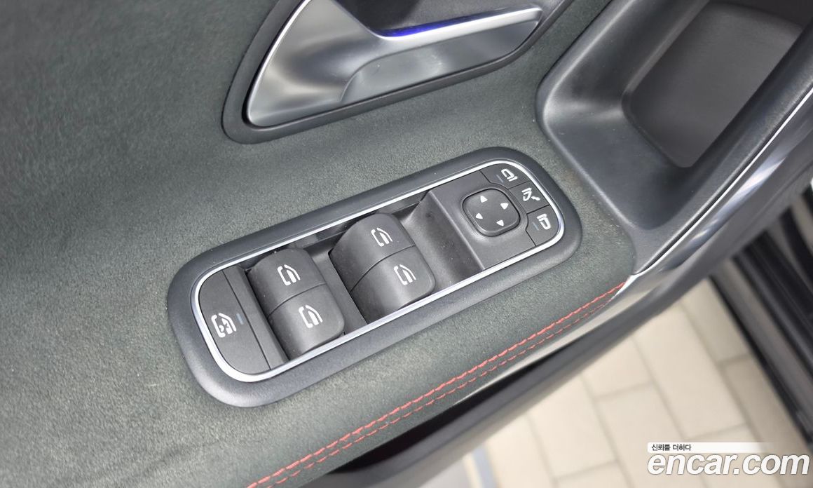 Mercedes-Benz A-Class W177 фото 28