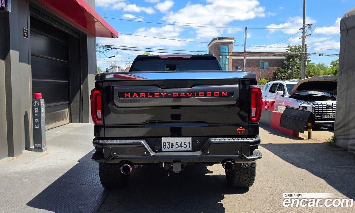 GMC Sierra фото 4