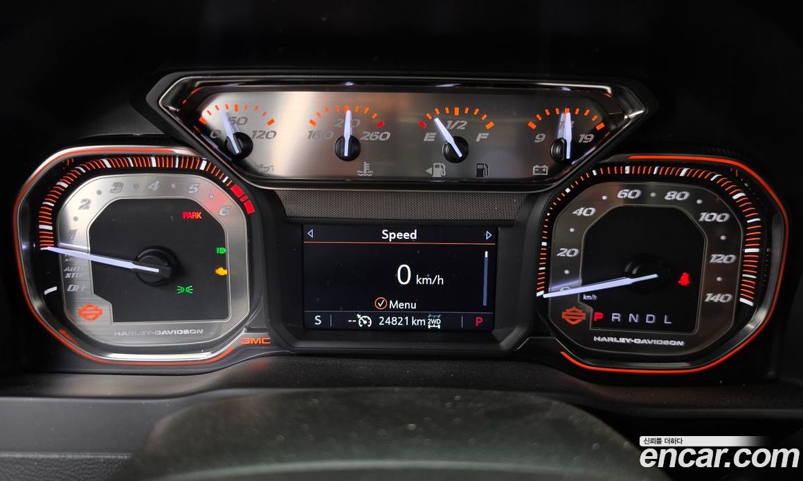 GMC Sierra фото 8